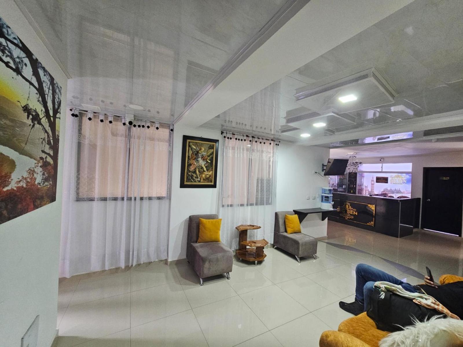 Hotel Big Ben Malaga Santander Екстер'єр фото