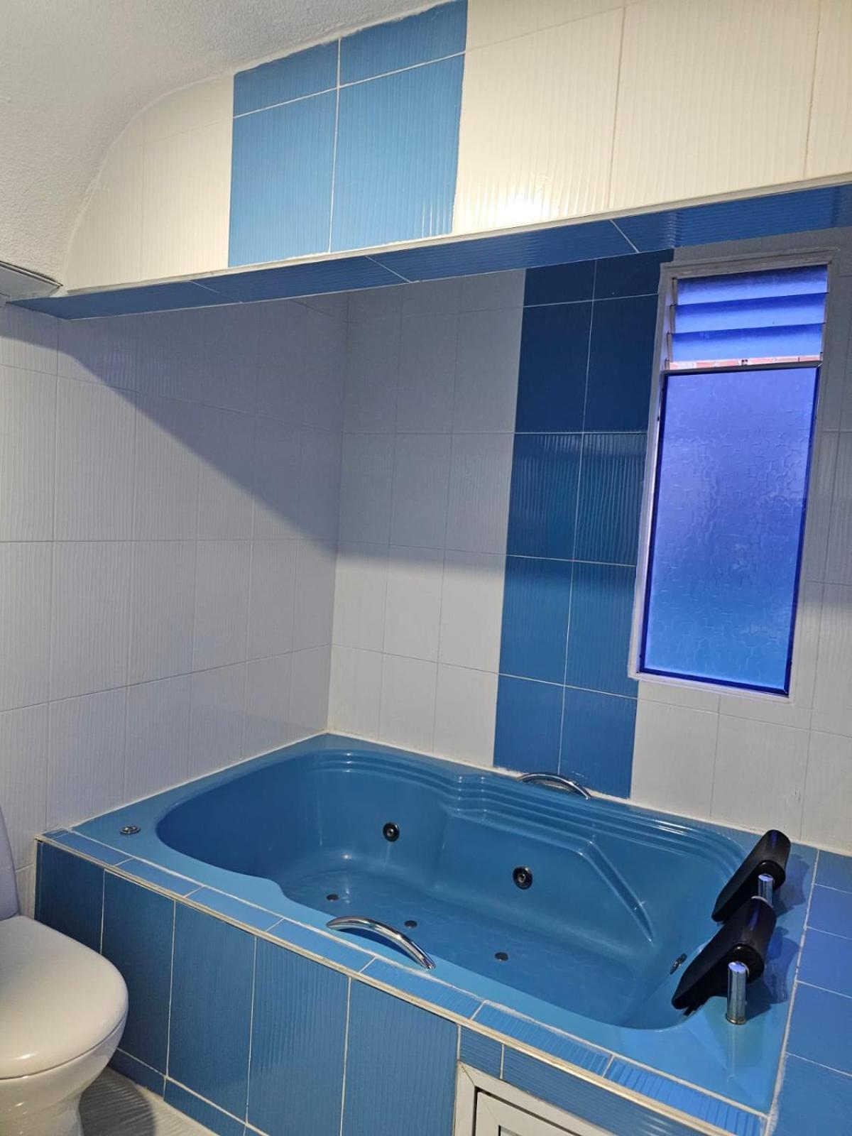 Hotel Big Ben Malaga Santander Екстер'єр фото